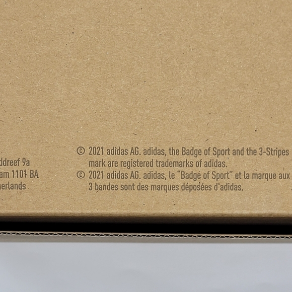 Adidas Yeezy Foam RNNR 'Stone Sage' GX4472 - Picture 9 of 9